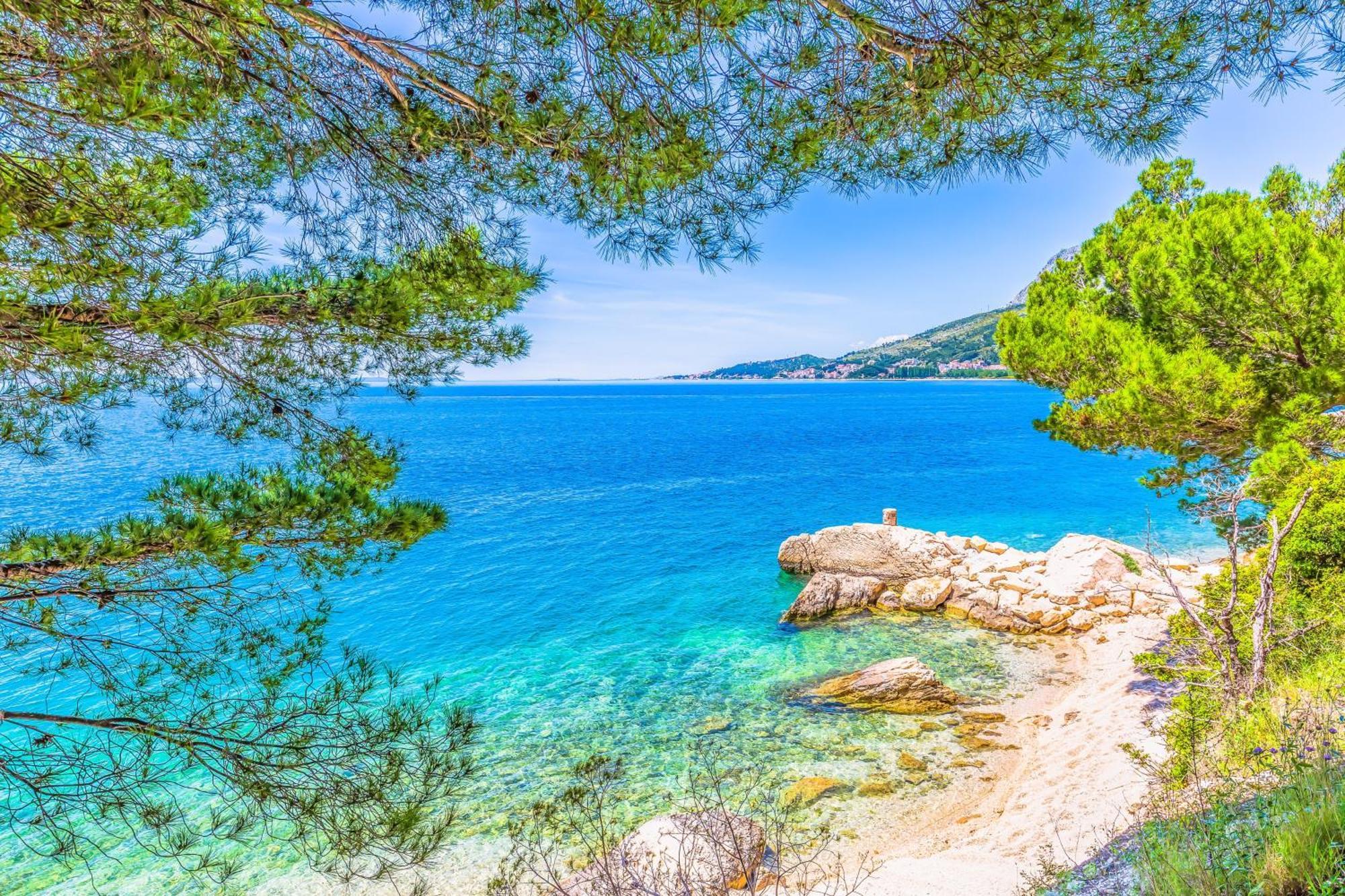 Urban Edge - Beach Apartments Omiš Екстериор снимка
