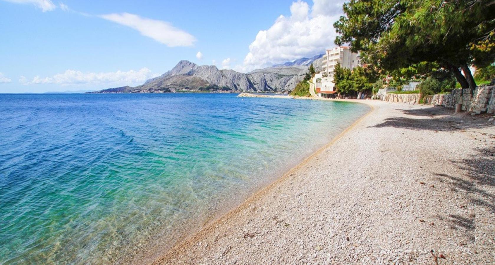 Urban Edge - Beach Apartments Omiš Екстериор снимка